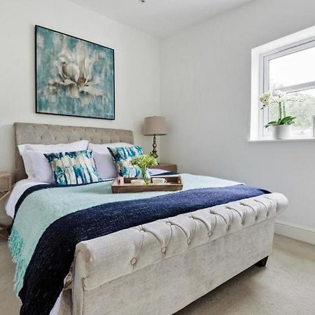 Amazing 3 Bed Interior Designed House With Garden - 114 The Hervey Londra Exterior foto